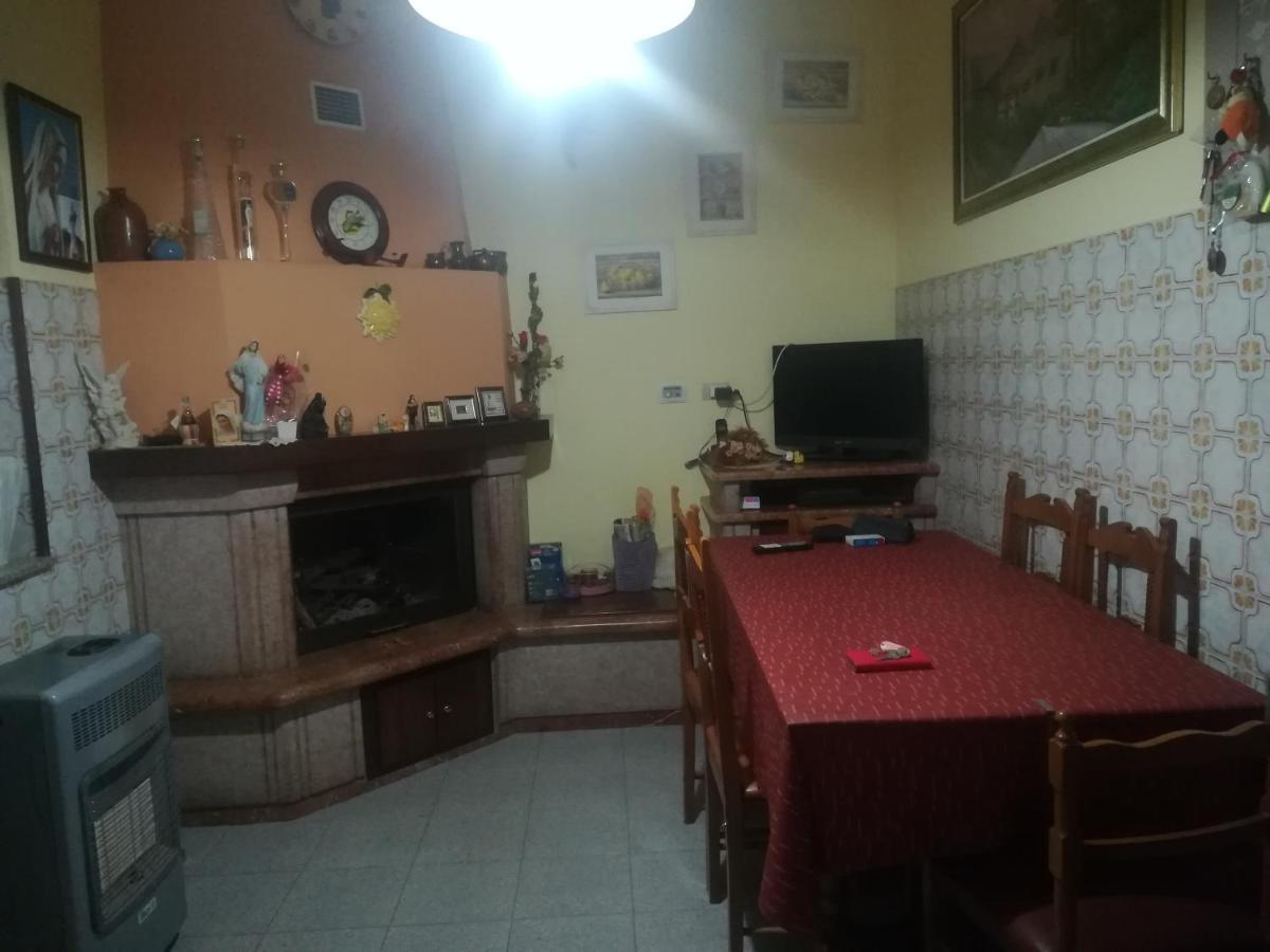 Bed and Breakfast Il Melo Rosa San Costanzo Zewnętrze zdjęcie